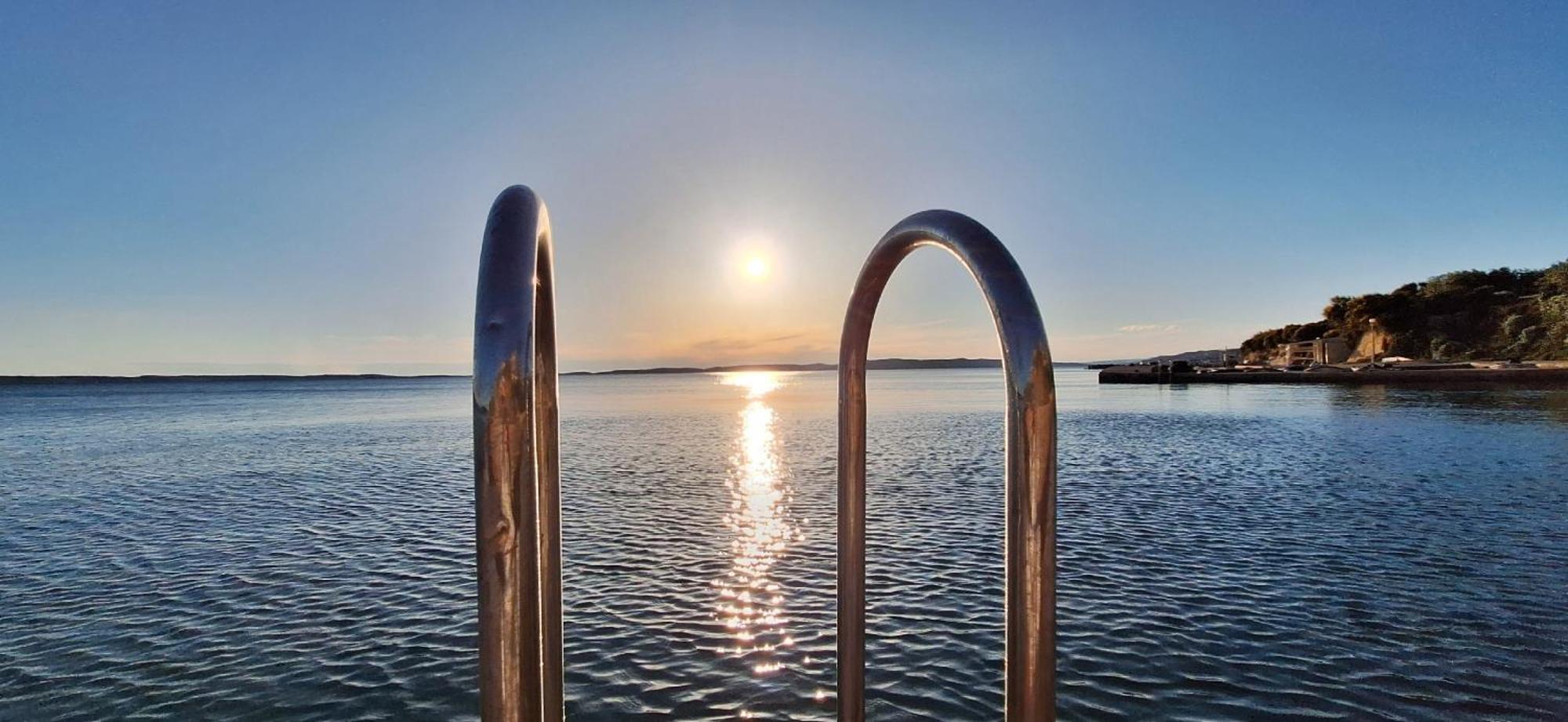 Apartments Nicolas - Beach & Sea 10M Away - Amazing Sea View! Ртина Экстерьер фото